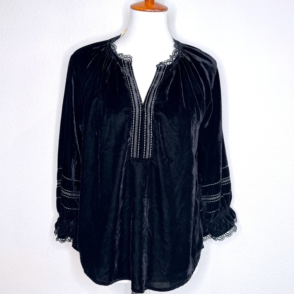 DEMOCRACY NEW Velvet Peasant Top SM Black Embroidered Whimsigoth Goth Dark Fairy